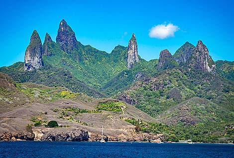 Jul 8, 27 > Jul 7, 27 - Hakahetau, Ua Pou Island