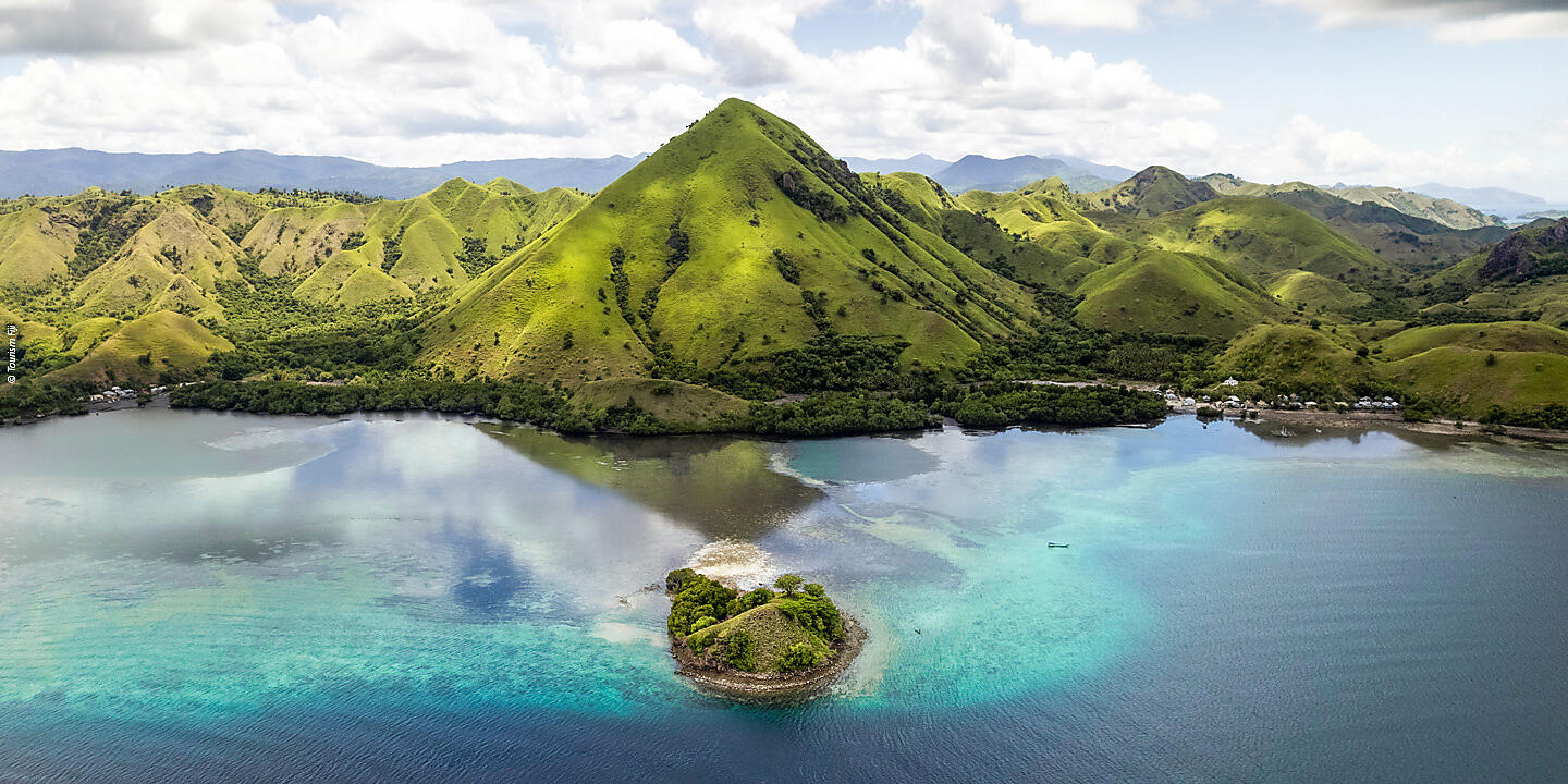 Immersive Indonesia: Singapore to Australia Immersive Indonesia: Singapore to Australia